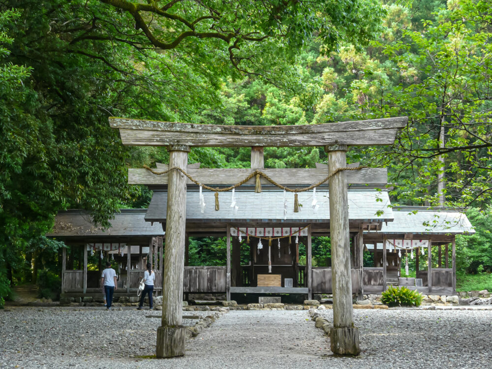 土佐神社